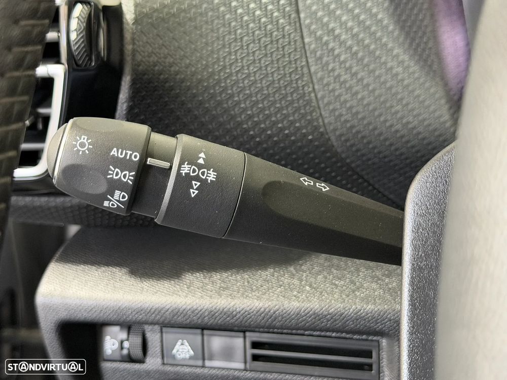 Citroën C4 1.2 PureTech Shine - 25