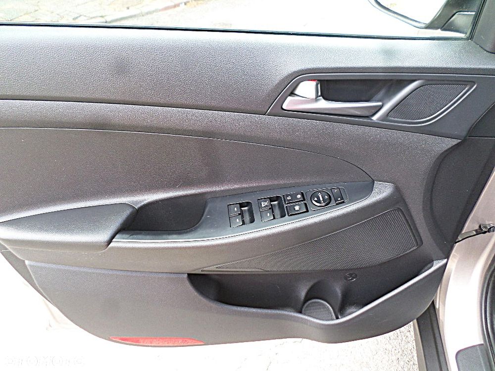 Hyundai Tucson blue 1.6 GDi 2WD Classic - 23