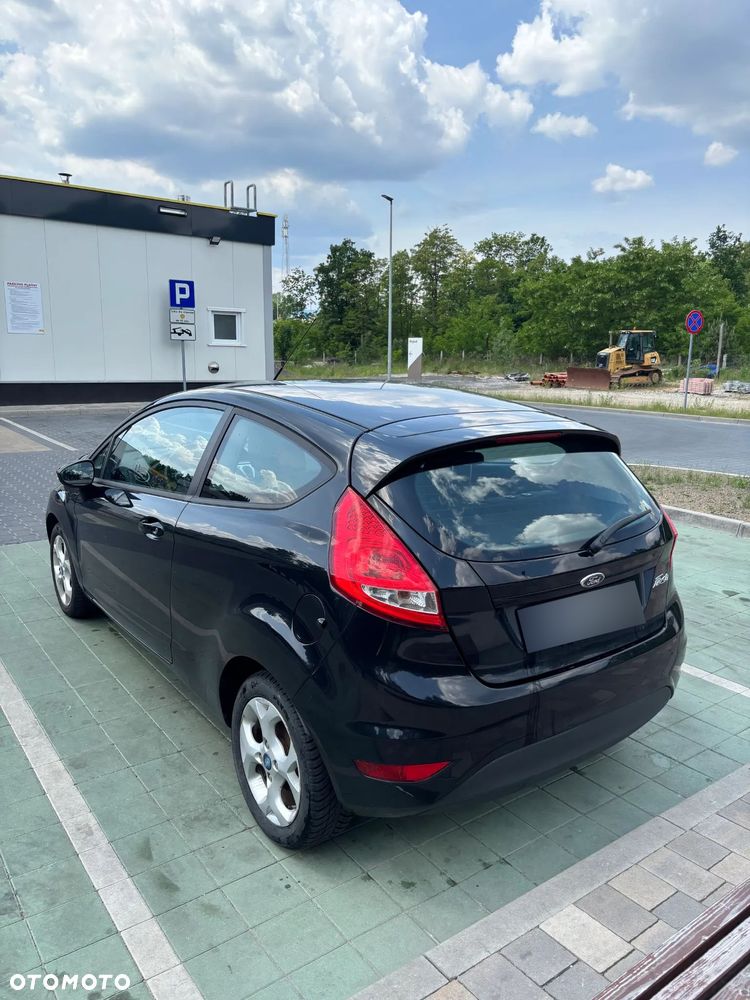 Ford Fiesta - 3