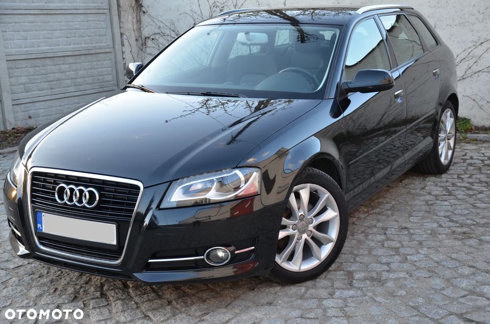 Audi A3 Sportback 2.0 TDI DPF Ambition - 2