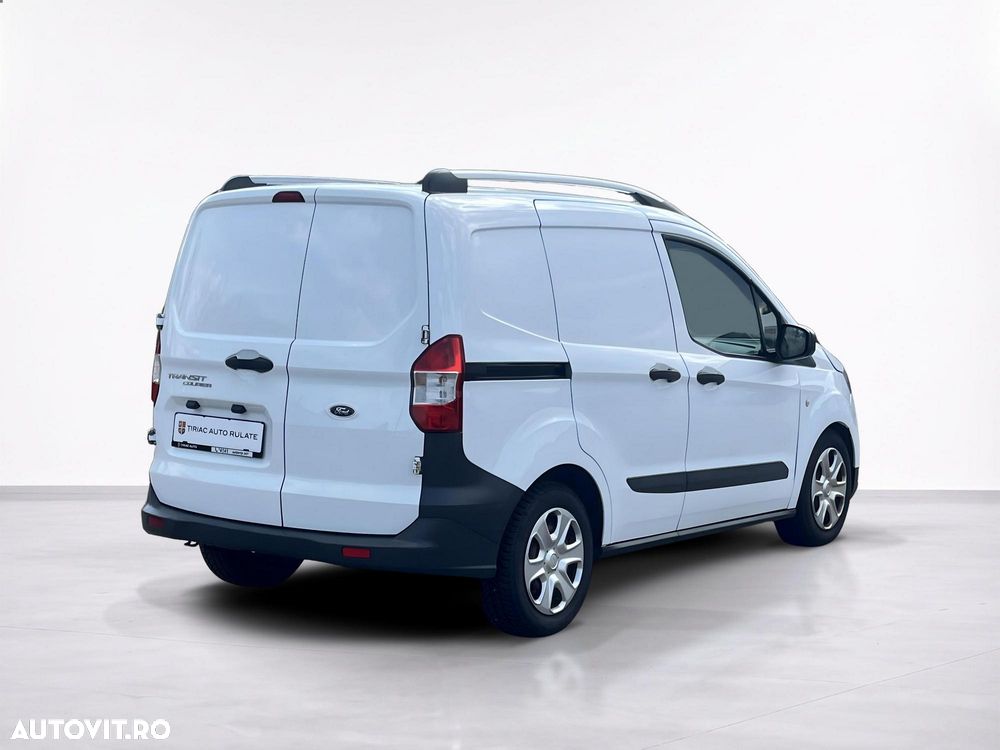 Ford Transit Courier - 7
