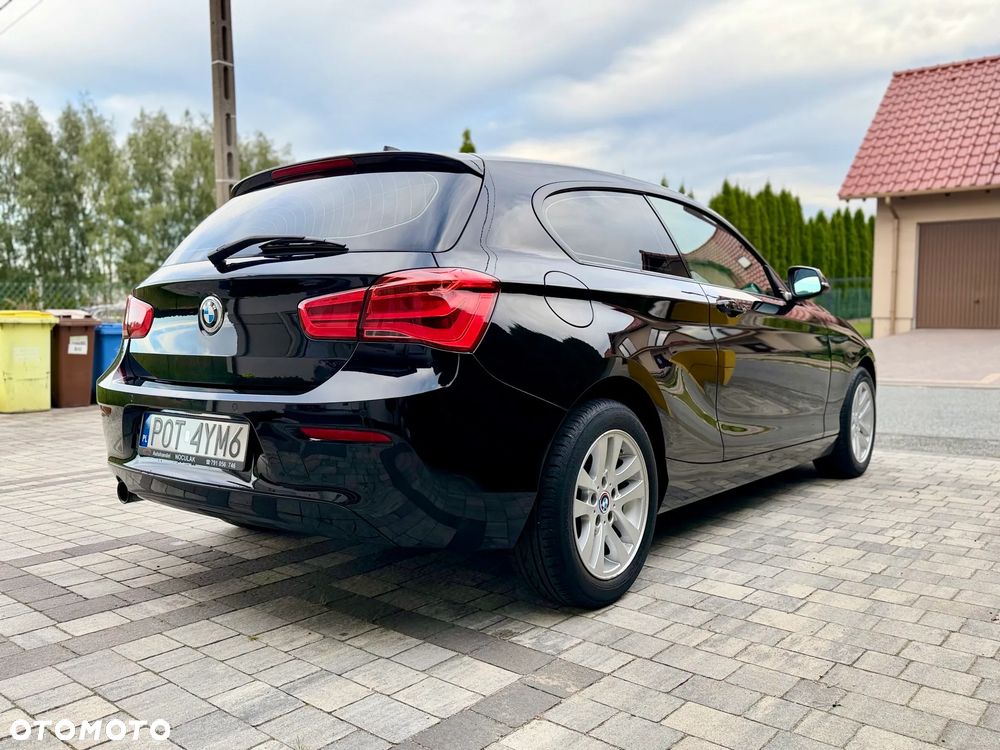 BMW Seria 1 116i - 4