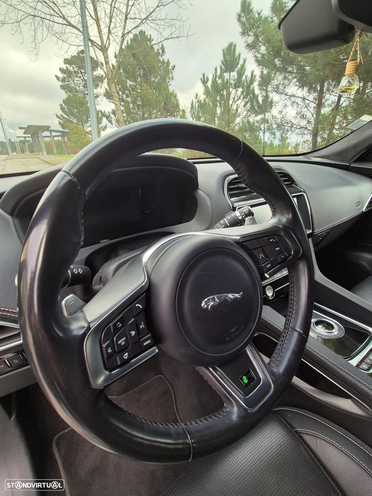 Jaguar F-Pace 2.0 i4D R-Sport Aut. - 18