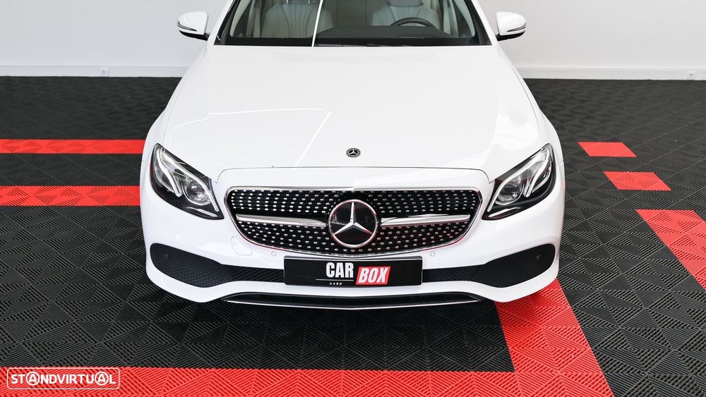 Mercedes-Benz E 300 de 4Matic T 9G-TRONIC Avantgarde - 3