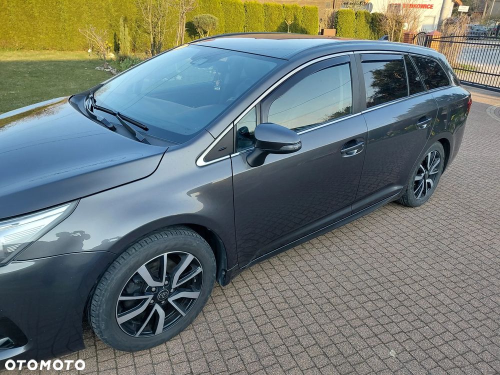 Toyota Avensis 1.8 Prestige - 7