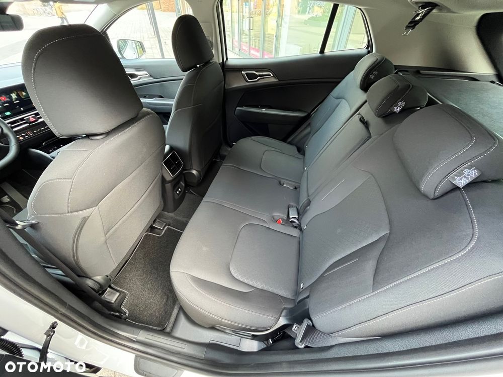 Kia Sportage 1.6 T-GDI HEV M 4WD - 23