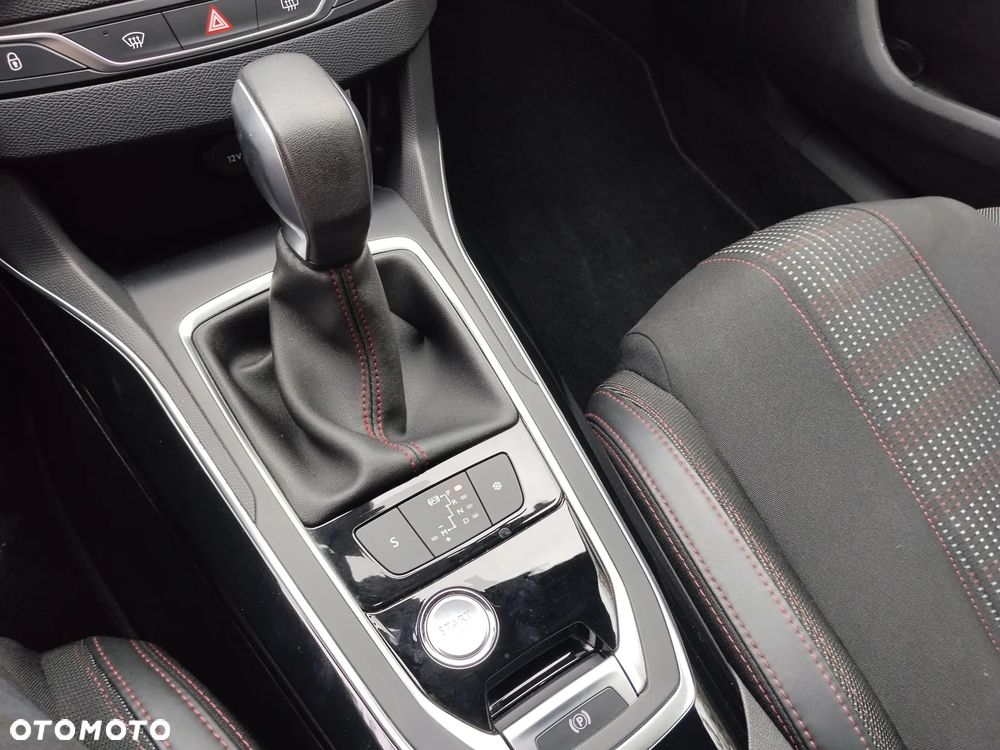 Peugeot 308 PureTech 130 EAT6 Stop & Start GT-Line Edition - 21