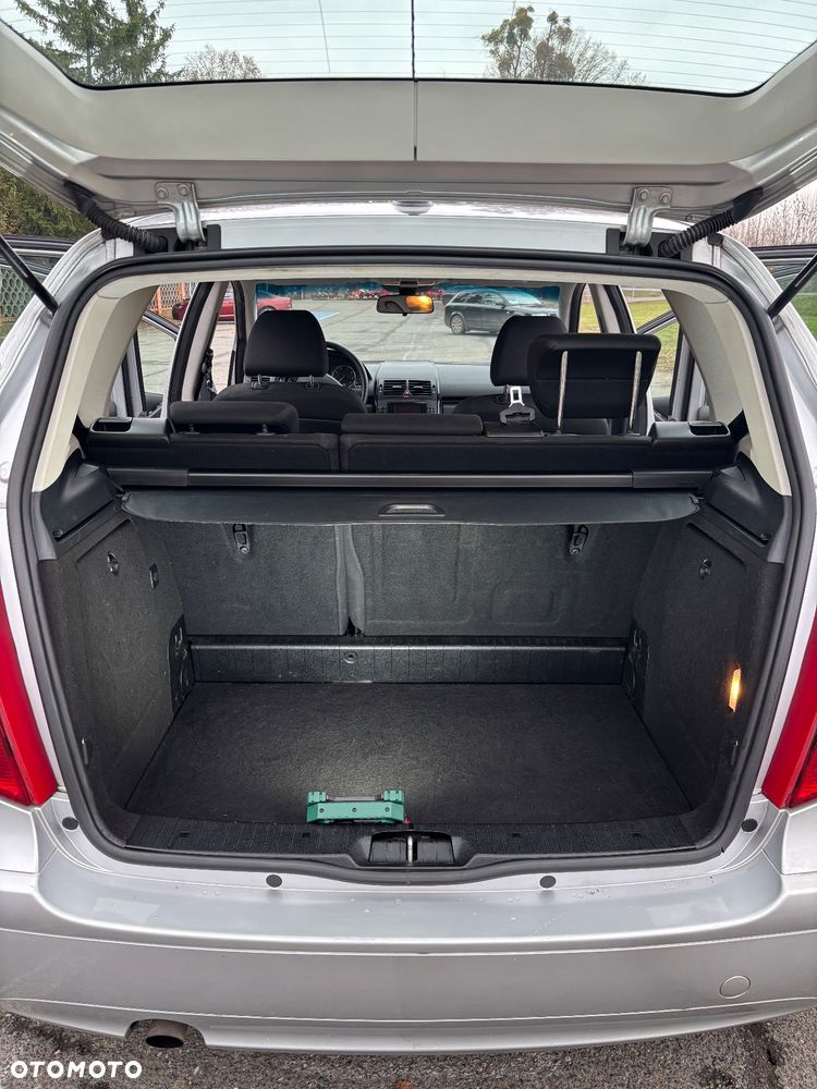 Mercedes-Benz Klasa A 170 Classic - 15