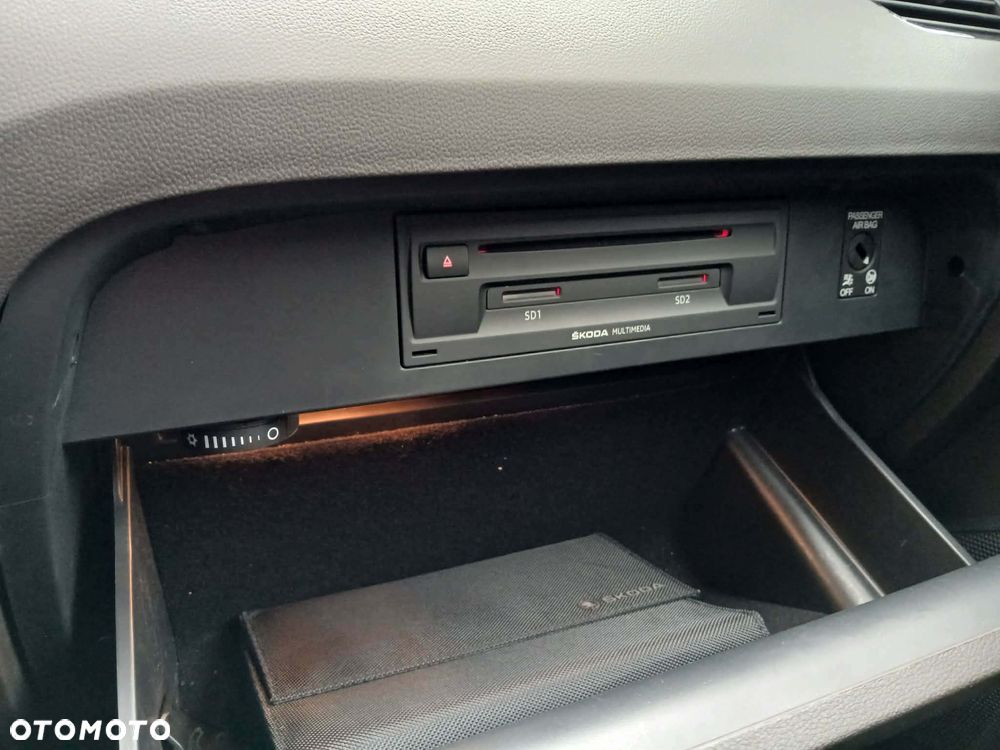 Skoda Octavia 2.0 TDI DSG L&K - 21