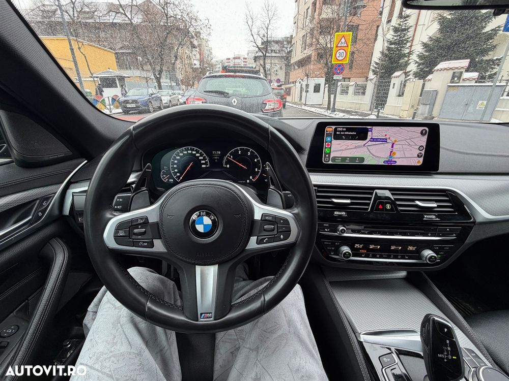 BMW Seria 5 520d xDrive AT - 4