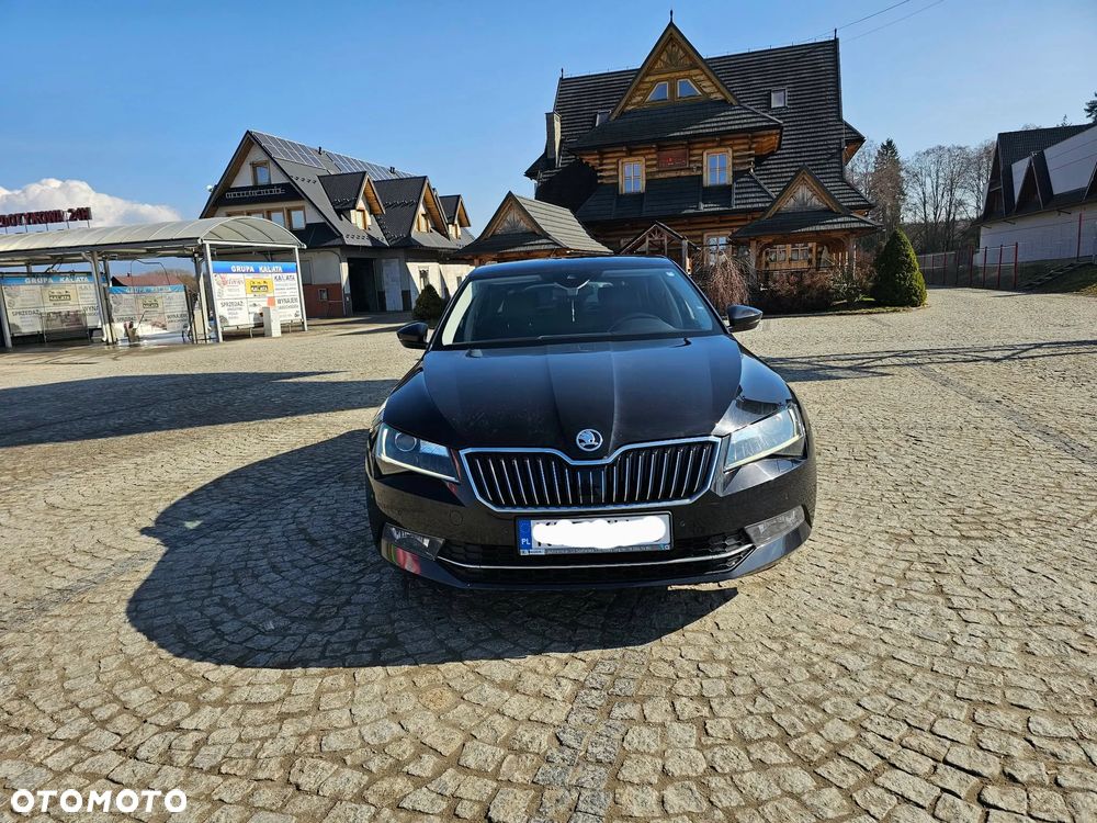 Skoda Superb 2016 photo 3