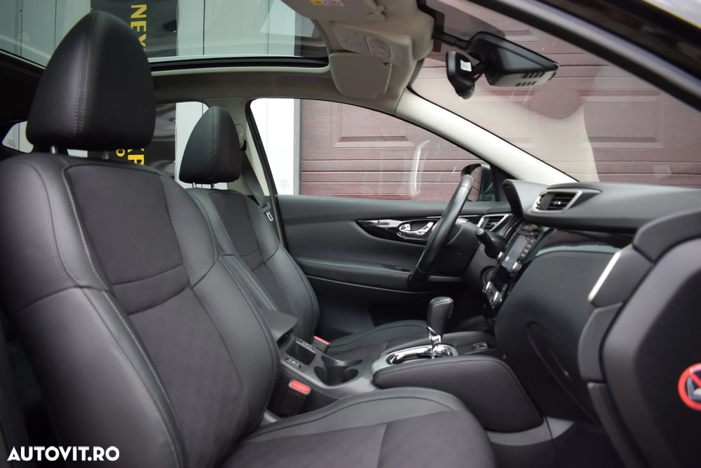 Nissan Qashqai 1.6 DCI Start/Stop X-TRONIC Tekna - 10