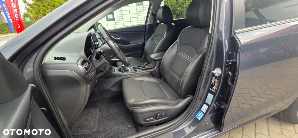 Hyundai i30 1.5 T-GDI 48V-Hybrid EDITION 30 - 29