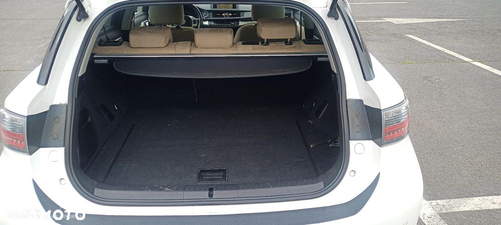 Lexus CT 200h Classic - 7