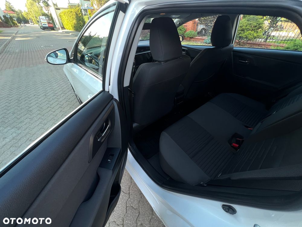 Toyota Auris 1.6 Valvematic Comfort - 9