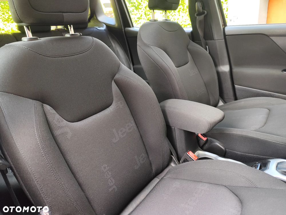 Jeep Renegade 1.4 MultiAir DSG Longitude - 15