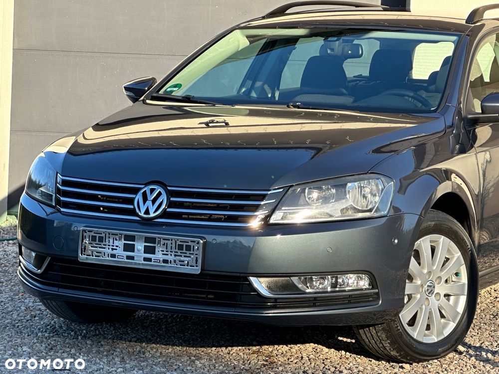 Volkswagen Passat - 2