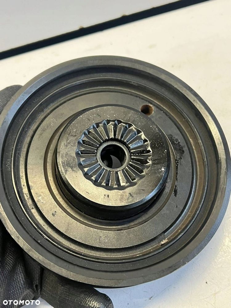 04E 105 266 Koło dwumasowe 1.4 TFSI Audi A4 S4 B9 - 3