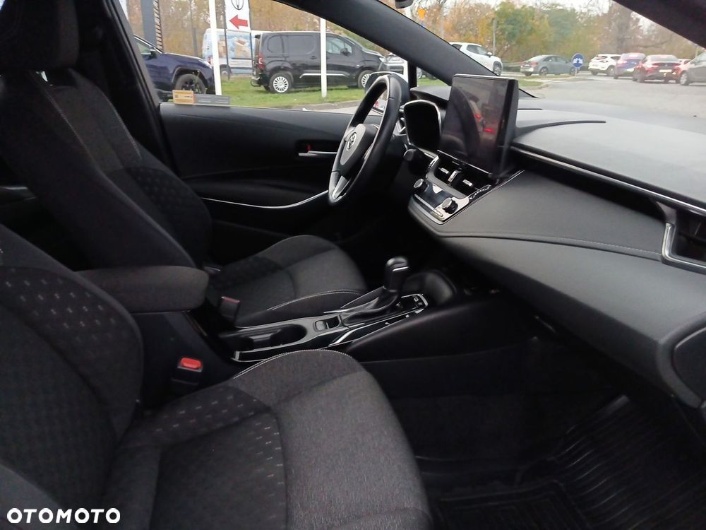 Toyota Corolla 1.8 Hybrid Comfort - 9