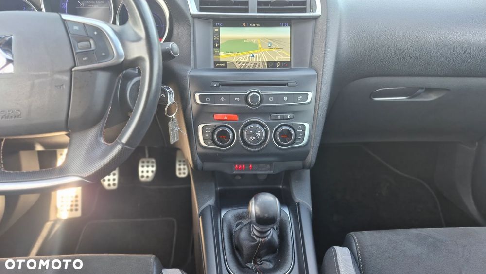 Citroën DS4 Crossback BlueHDi 120 S&S - 15