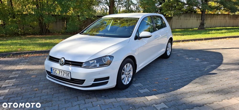 Volkswagen Golf - 2