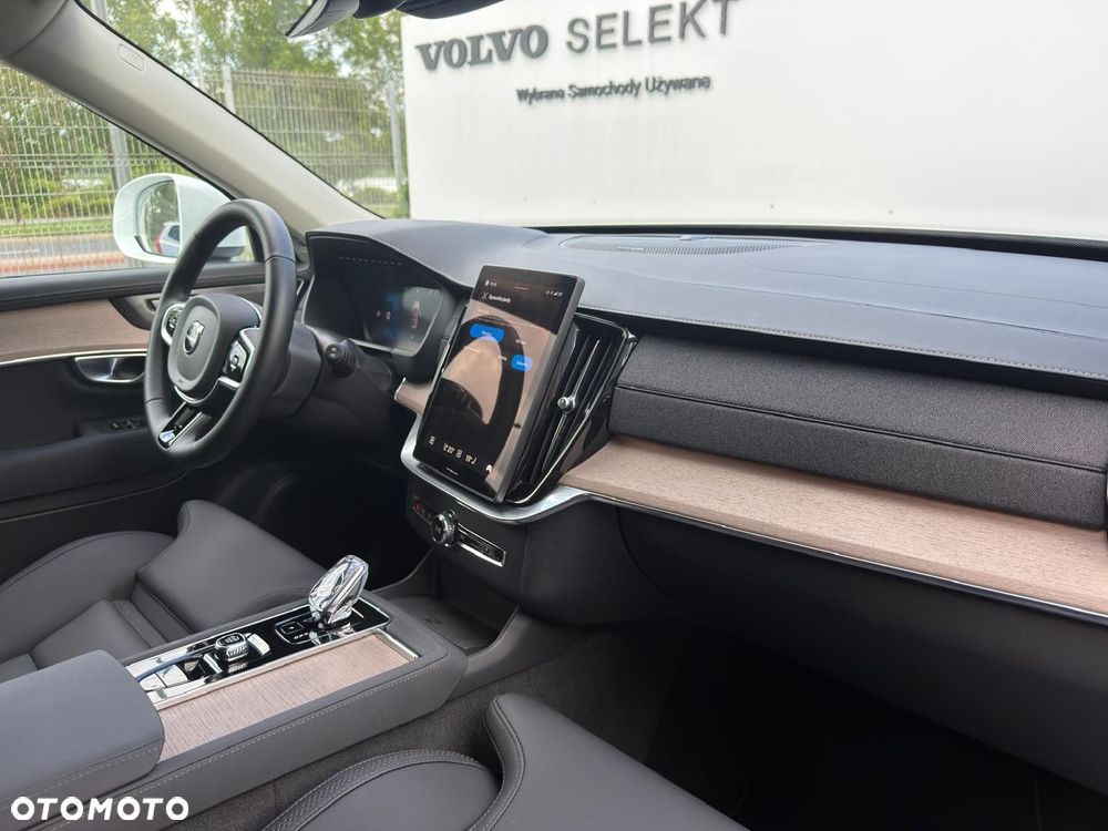 Volvo XC 90 - 26