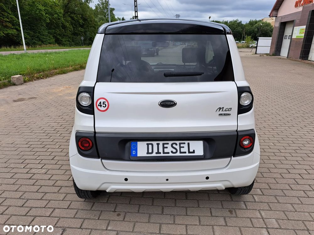 Microcar M.GO - 8