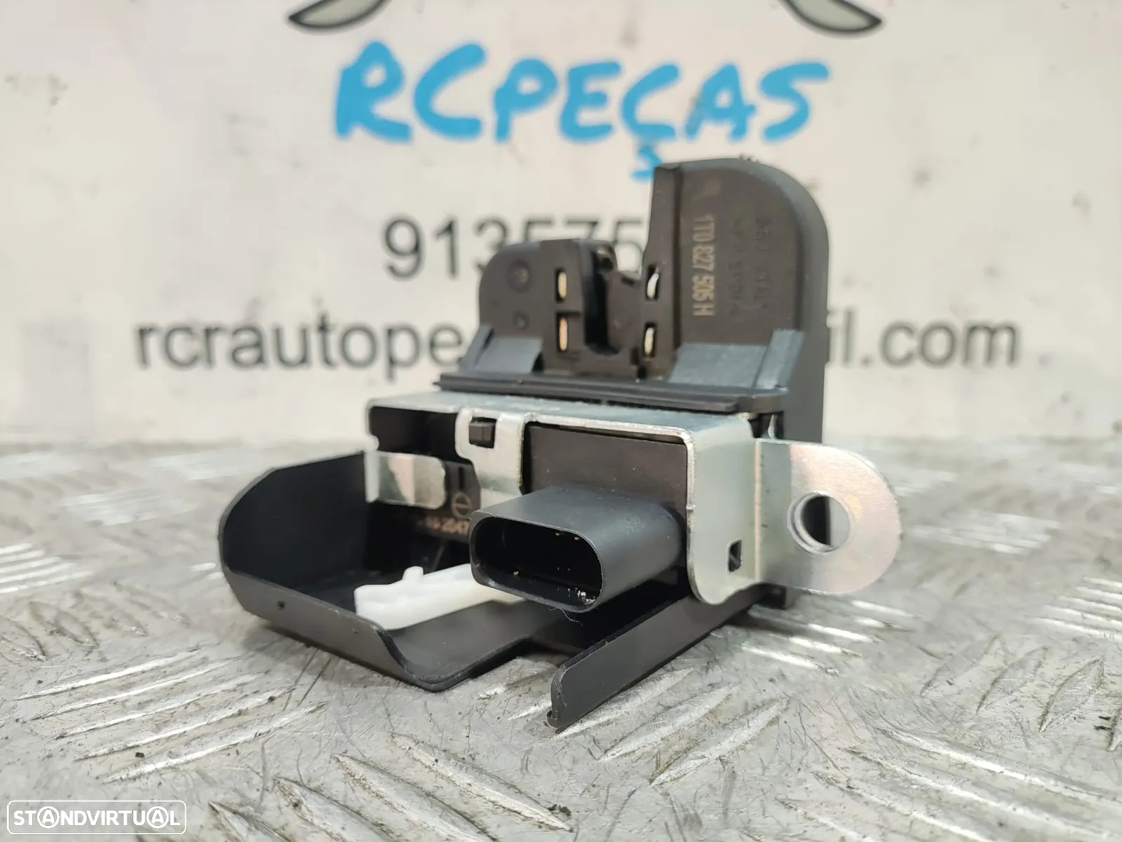 Fecho de mala VW Touran 1T3 original - 4