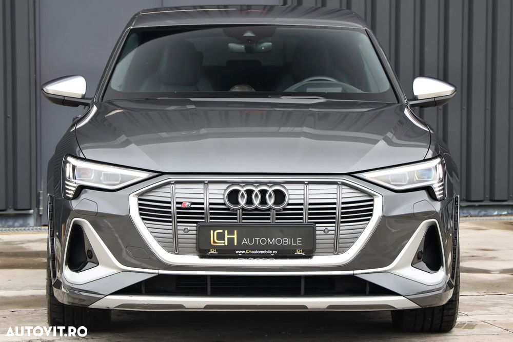 Audi e-tron Sportback S quattro - 38