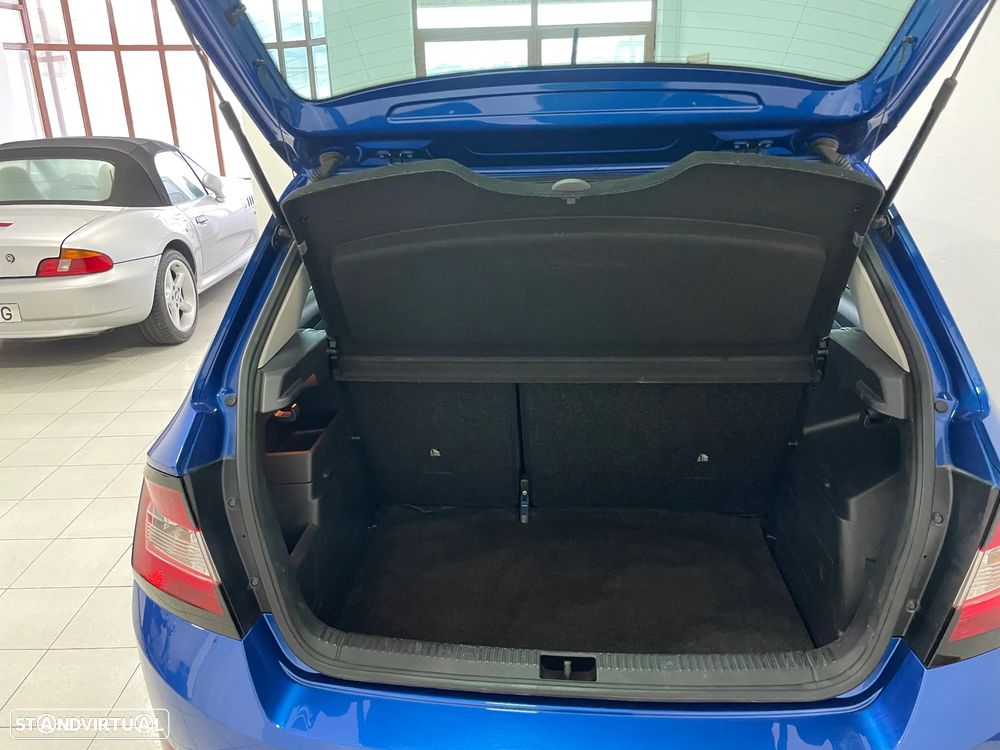 Skoda Fabia 1.0 TSI Essence - 7