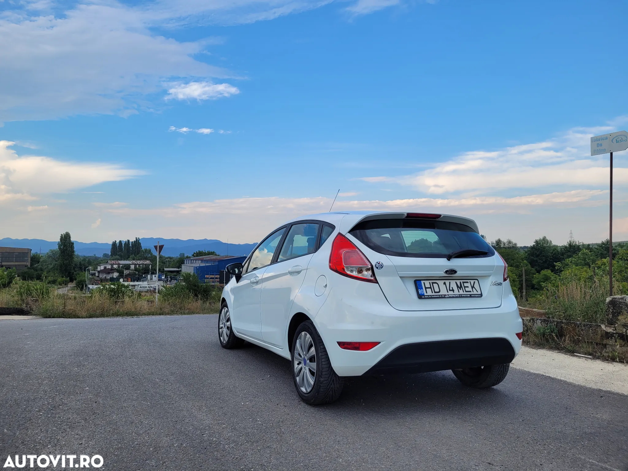 Ford Fiesta - 4