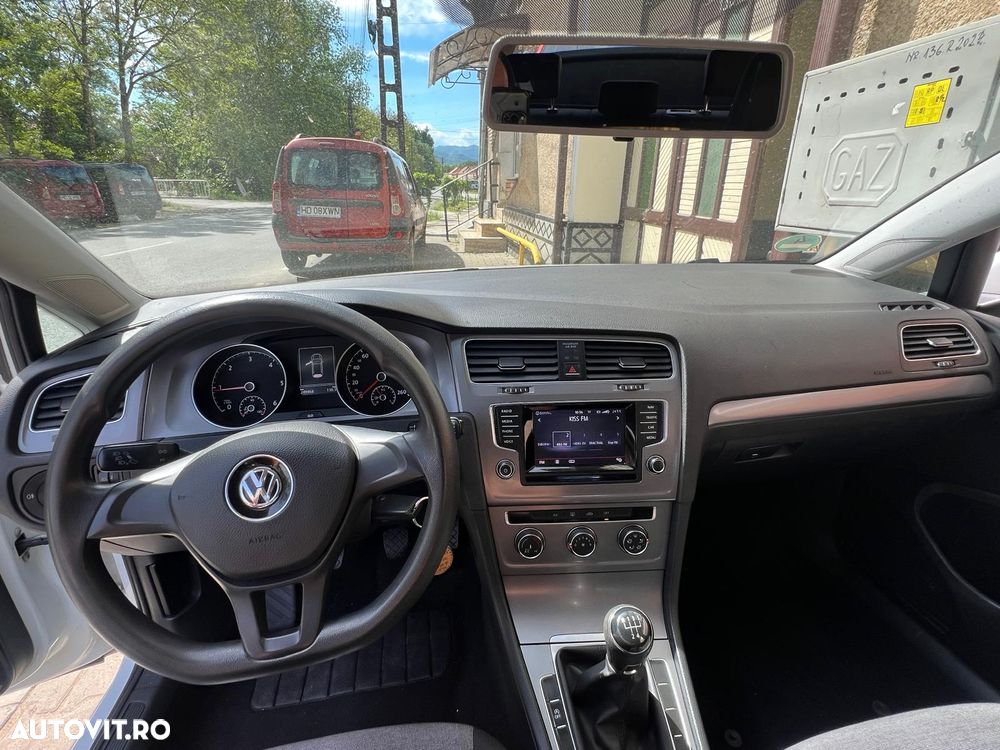 Volkswagen Golf 1.6 TDI BlueMotion Technology Trendline - 4