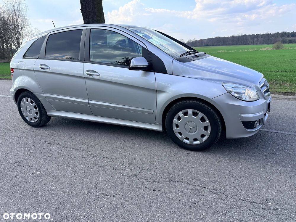 Mercedes-Benz Klasa B - 24