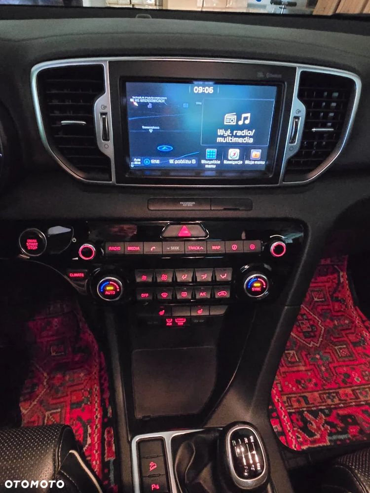 Kia Sportage 1.6 T-GDI Business Line 4WD - 6