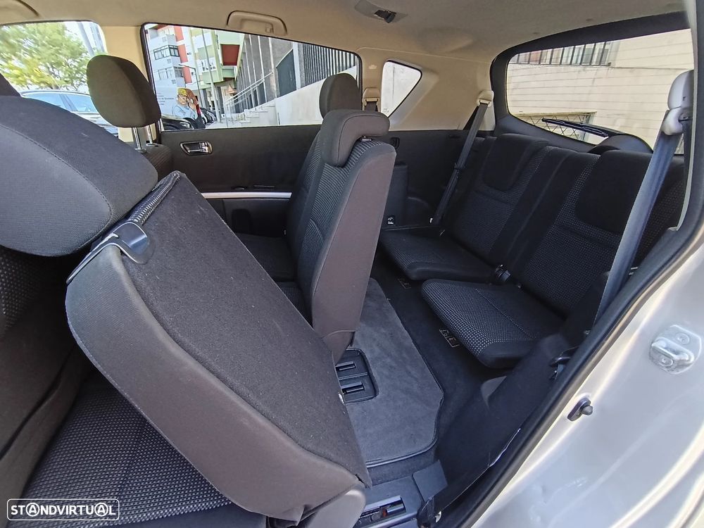 Toyota Corolla Verso 2.2 D-4D Sol - 18