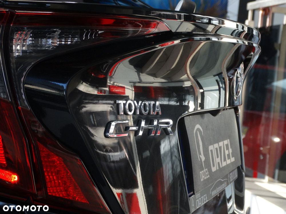 Toyota C-HR - 4