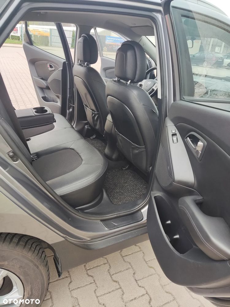 Hyundai Tucson 2.0 CRDI 4WD Automatik Premium - 15