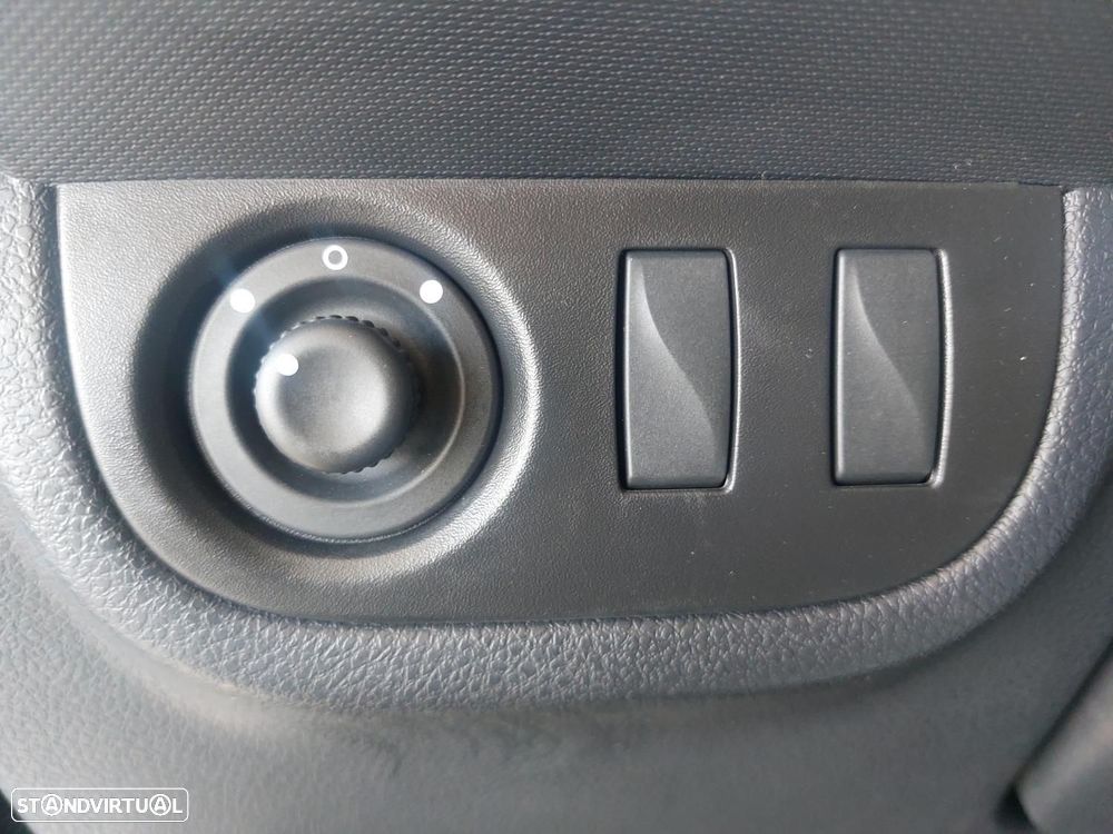 Dacia Sandero 1.0 SCe Comfort - 18