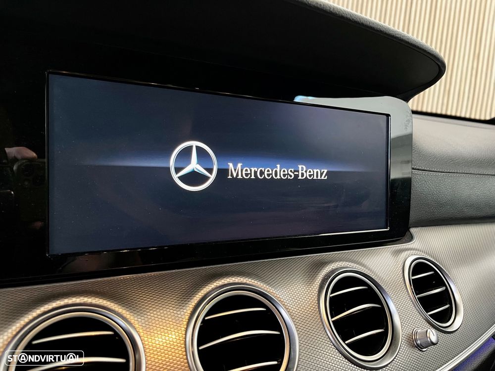 Mercedes-Benz E 220 d AMG - 13