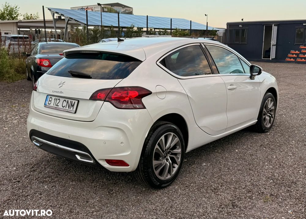 Citroën DS4 HDi 110 Chic - 5