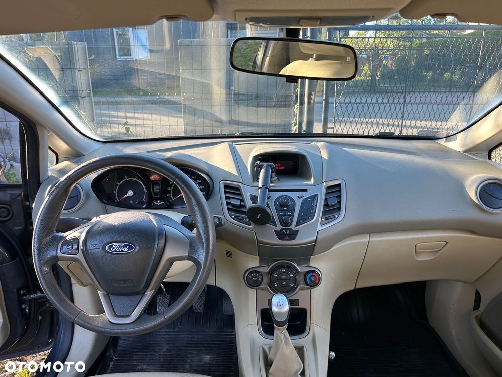 Ford Fiesta 1.25 Gold X - 8