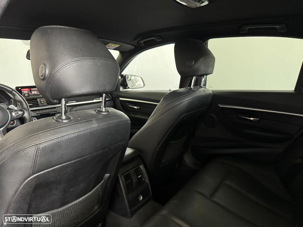 BMW 330 e iPerformance Pack M - 13