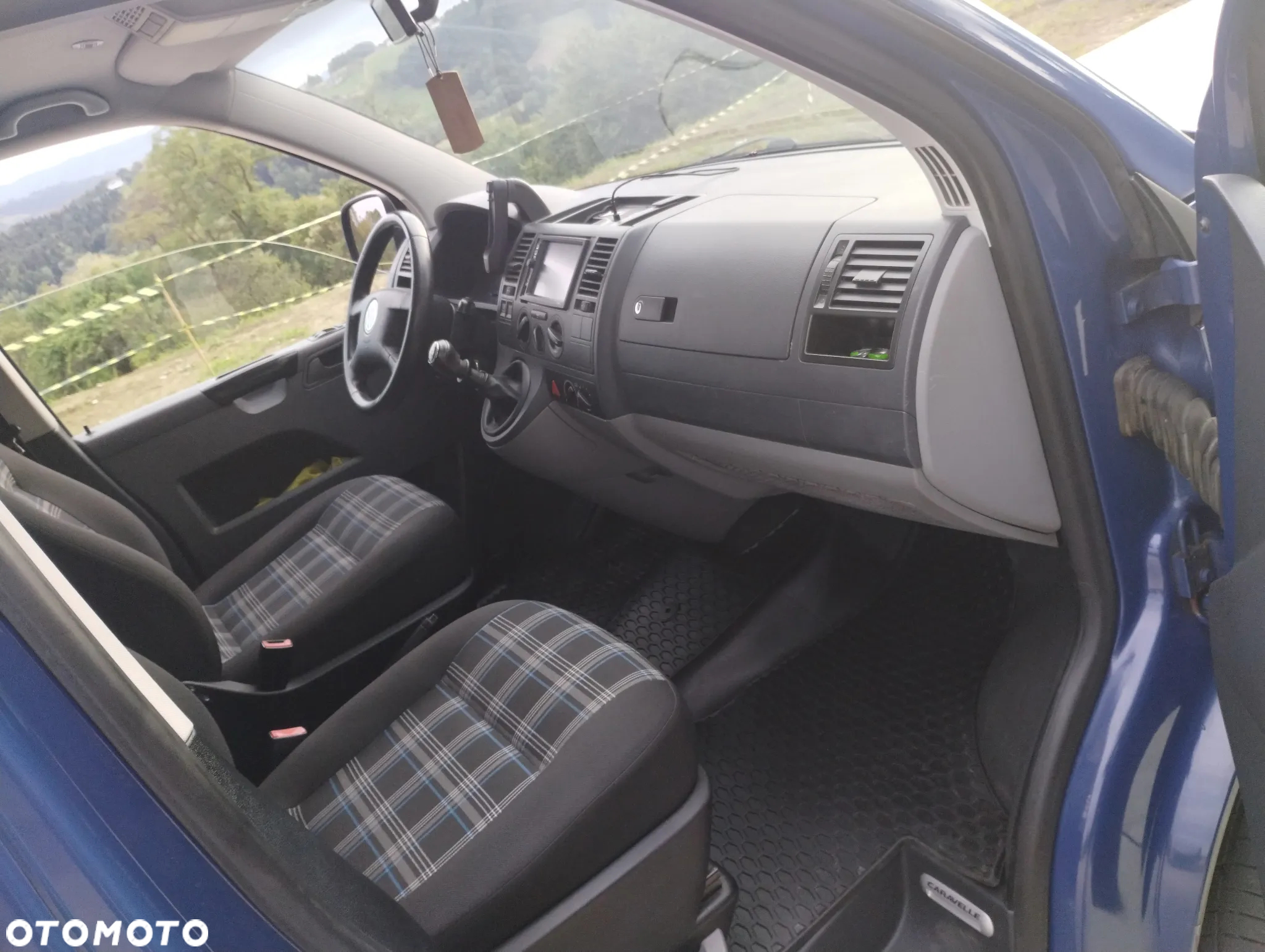 Volkswagen Transporter T5 TDI L1H1 - 8