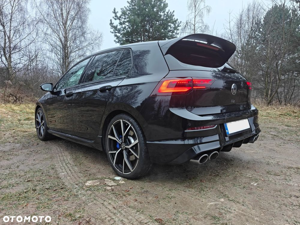 Volkswagen Golf - 20