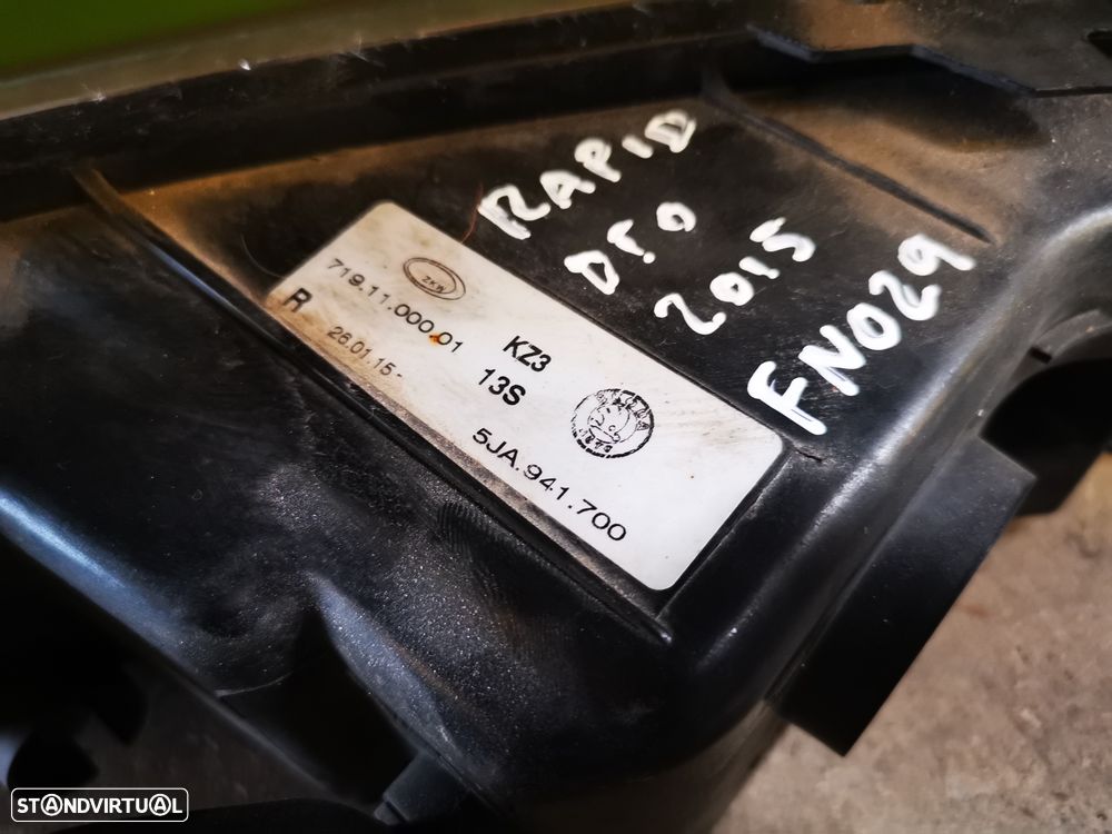 SKODA RAPID FAROL NEVOEIRO DIREITO - FN029 - 5