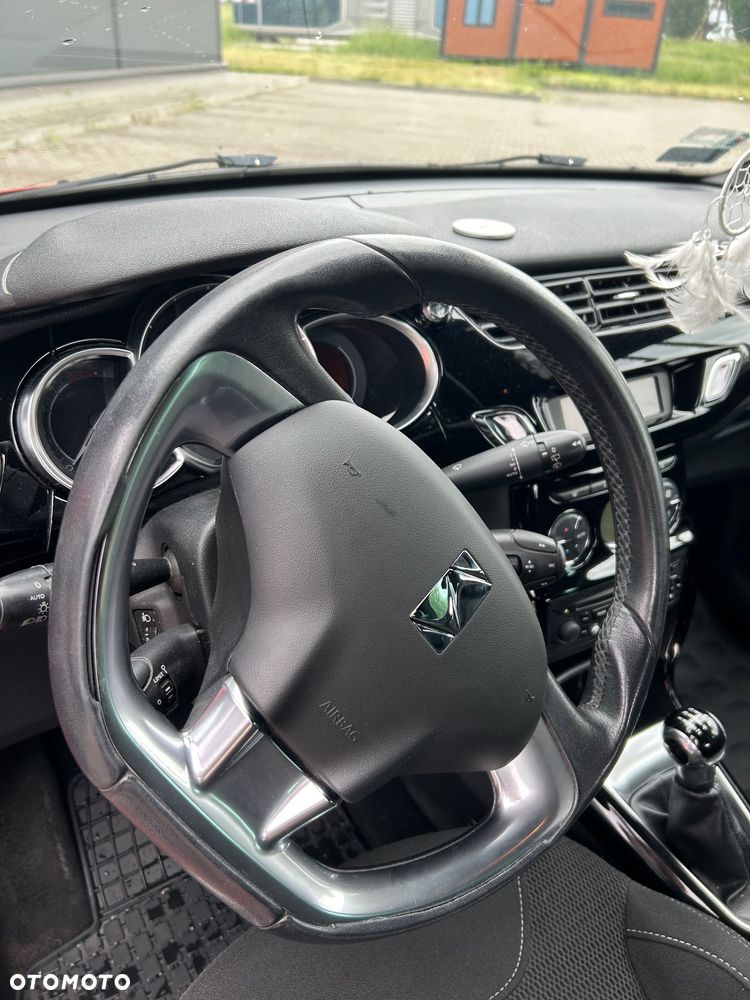 Citroën DS3 1.6 HDi SoChic - 10