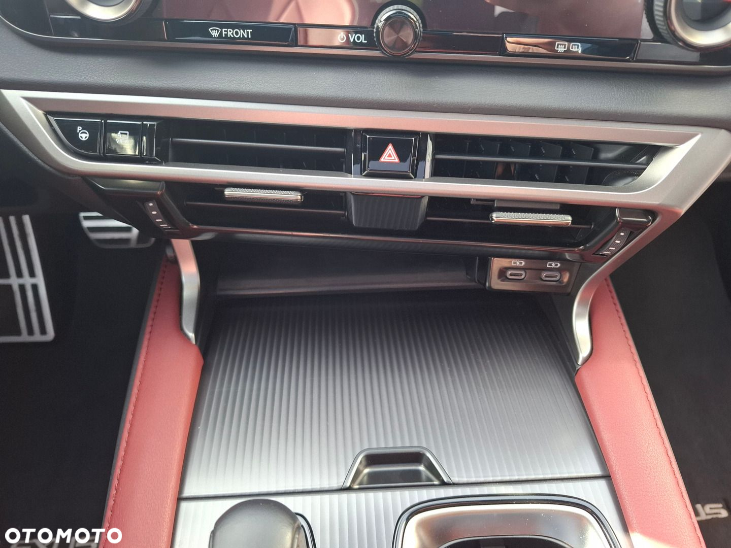Lexus RX - 32