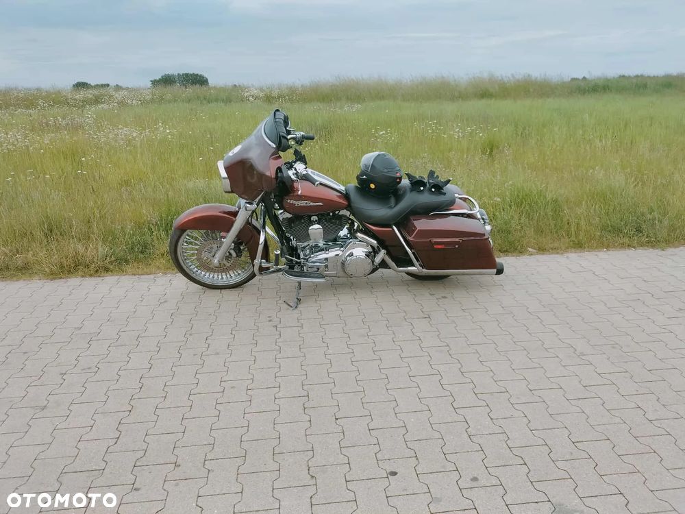 Harley-Davidson Touring Street Glide - 3