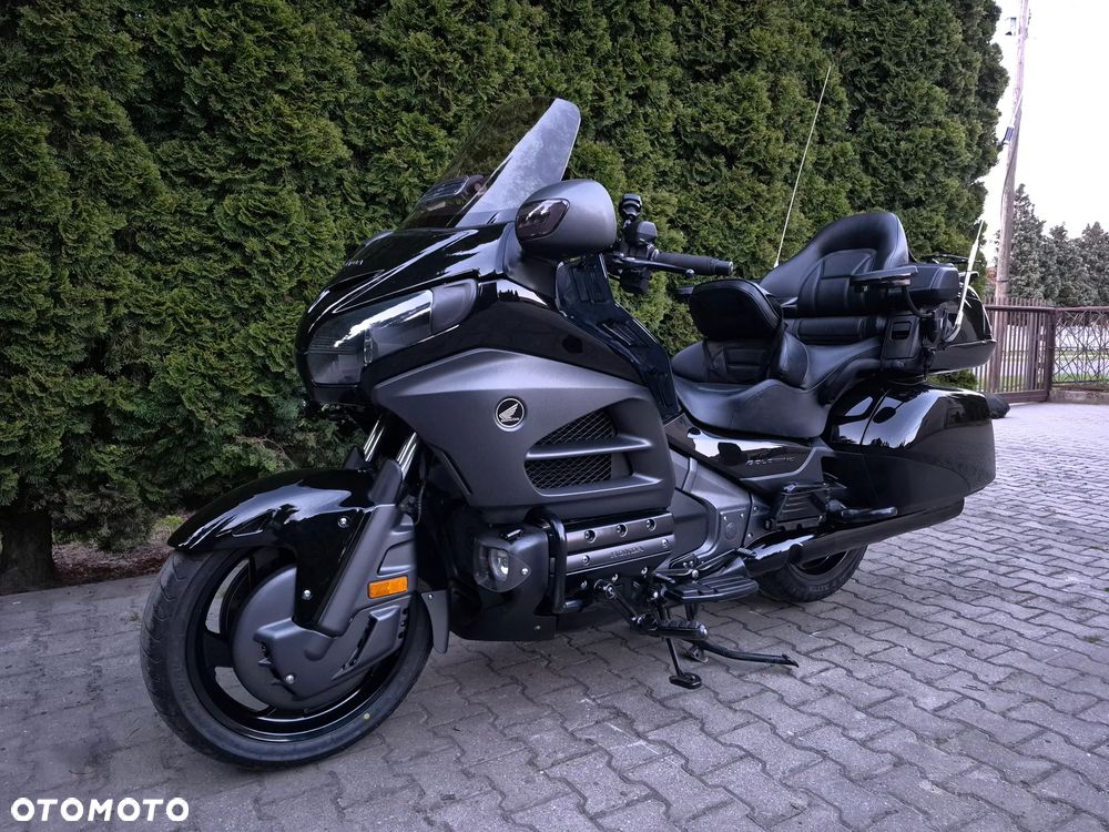 Honda GL - 17