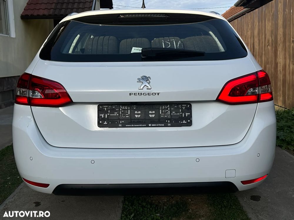 Peugeot 308 - 6